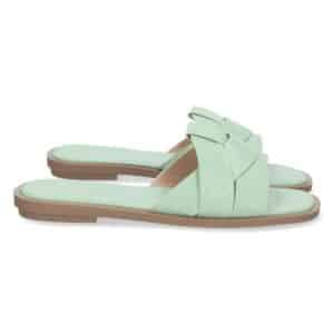 Sandalia Plana con Pala Cruzada en Verde