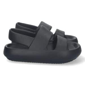 Sandalia Plana Cómoda y Acolchada en Negro