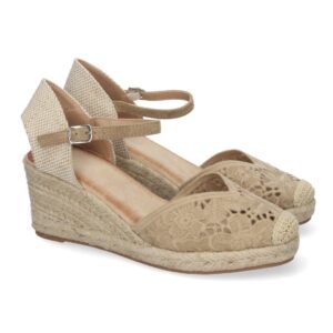 Sandalias de Cuña para Mujer con Diseño Calado
