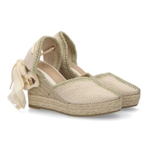 Alpargata mujer de cuña con ribete decorativo en Beige