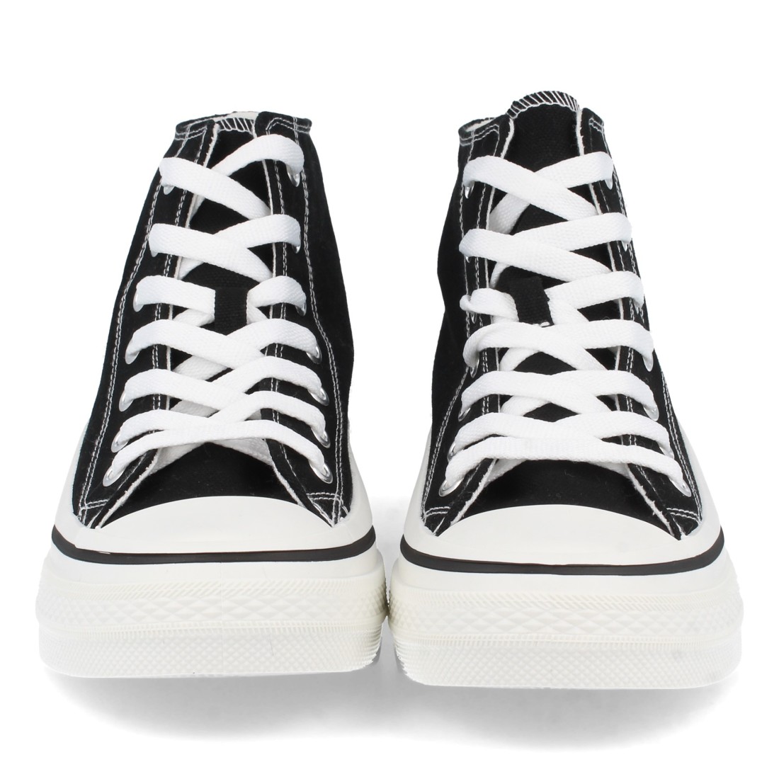Zapatilla Estilo Bamba con Cordones en Negro - Imagen 3