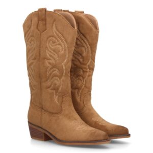 Botas altas cowboy con bordados western y tacón cómodo