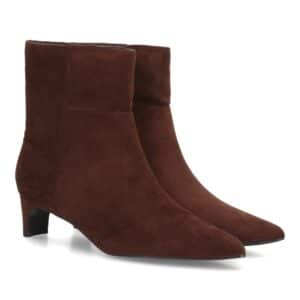 Botines de ante elegantes de tacón bajo femenino
